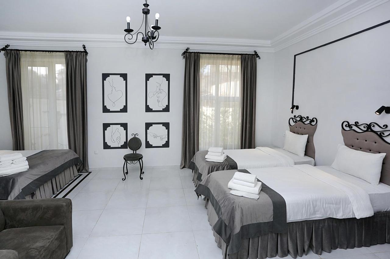 The One Boutique Hotel Tbilisi Buitenkant foto