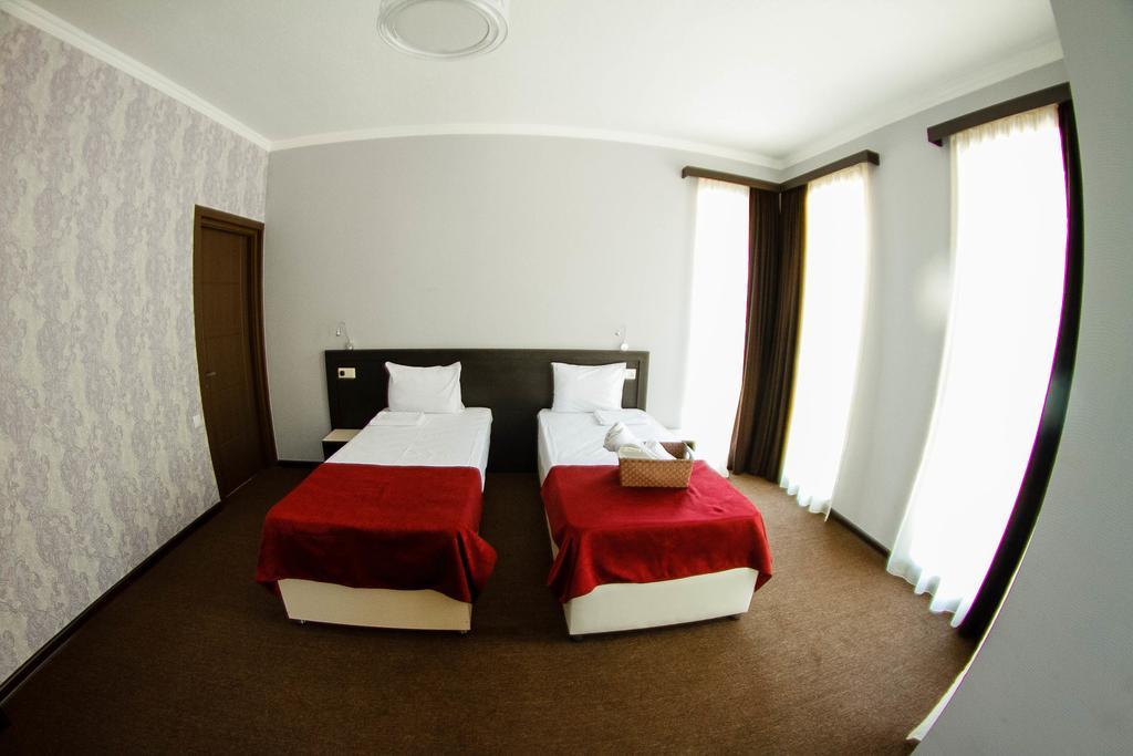 The One Boutique Hotel Tbilisi Buitenkant foto