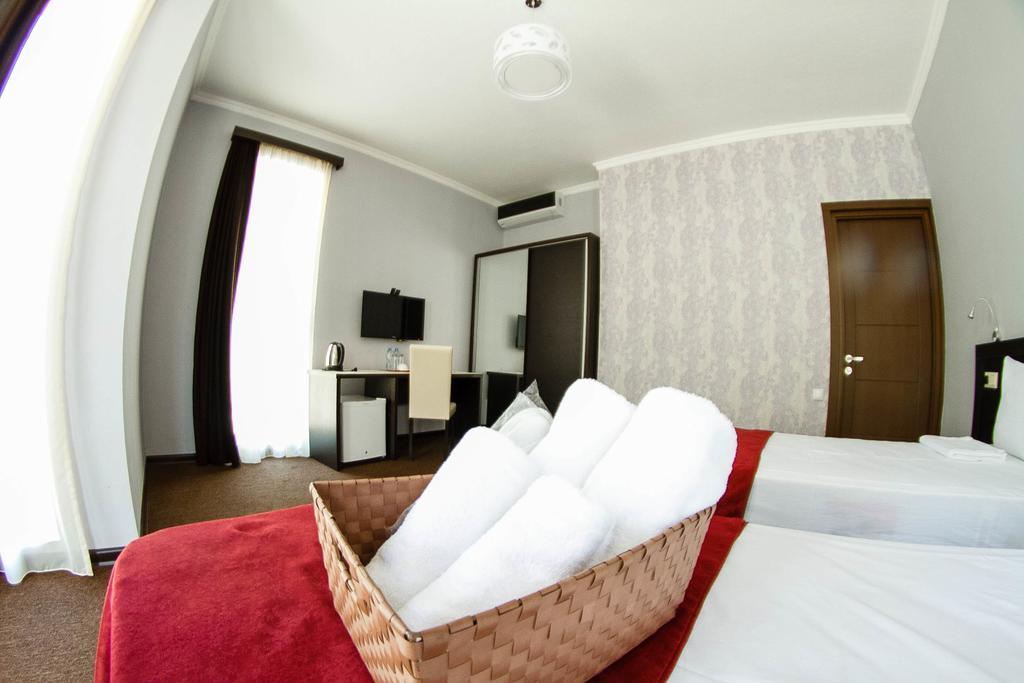 The One Boutique Hotel Tbilisi Buitenkant foto