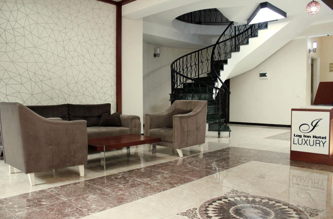 The One Boutique Hotel Tbilisi Buitenkant foto