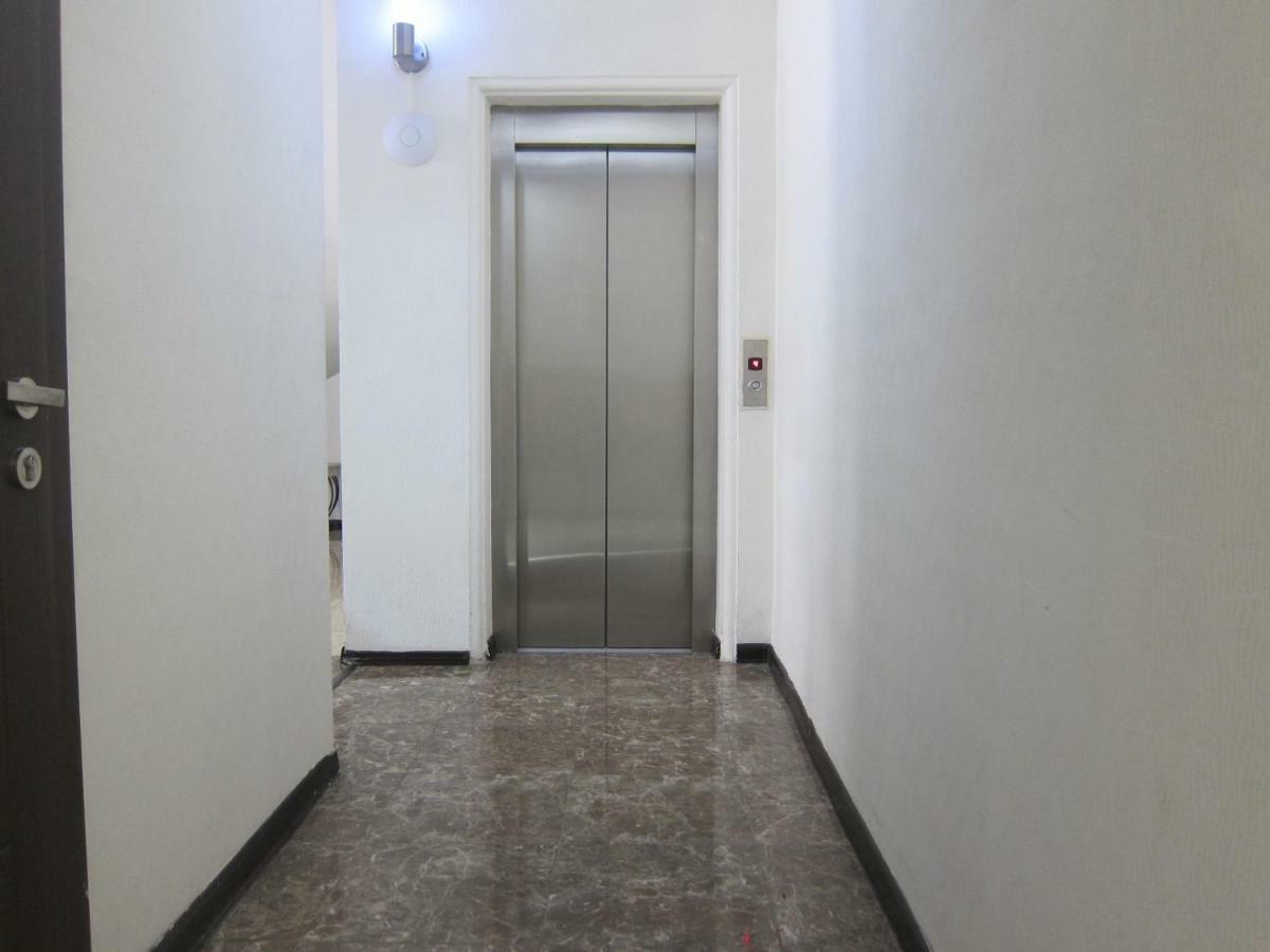 The One Boutique Hotel Tbilisi Buitenkant foto